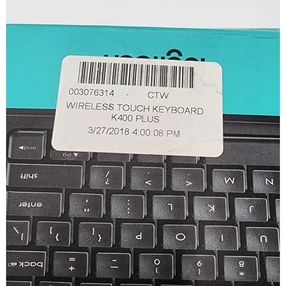 Logitech K400 Plus Wireless Touch With‎ Easy Media Control,built in TouchPad